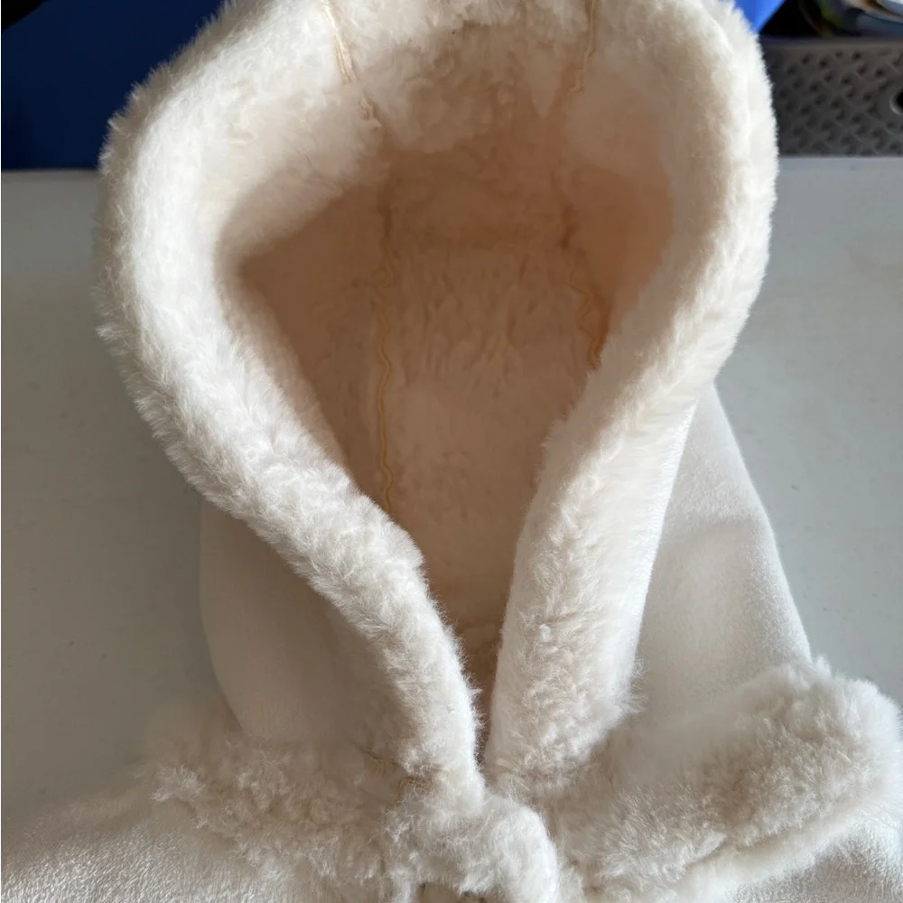 **!HUGE SALE!** First Impressions winter white faux shearling cape - Picture 2 of 5